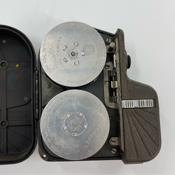 VINTAGE Univex Cine Camera MOVIE CAMERA 8MM - Picture 8 of 8